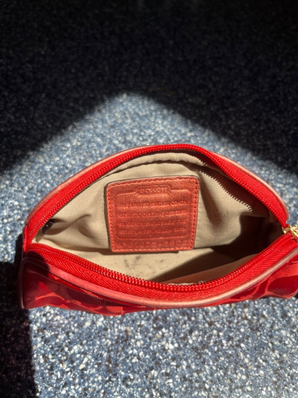 Coach Red Signature Jacquard Cosmetic Case with Gold Plaque - Picture 3 of 6